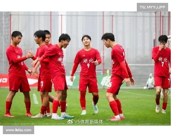 U16小将帅惟浩远射破门展现技术自信获赞初生牛犊不怕虎 U16小将帅惟浩远射破门展现技术自信获赞初生牛犊不怕虎